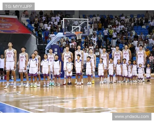 探索篮球竞技魅力与团队协作精神在现代体育中的深度价值全面探讨