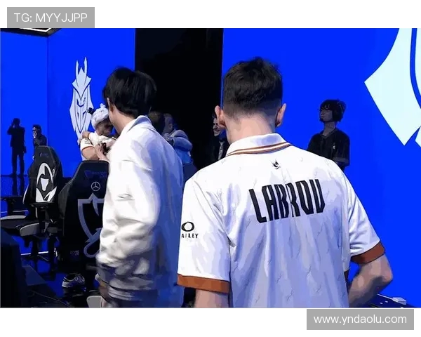 以Caps中路为核心解析战术布局及其对比赛节奏的深远影响